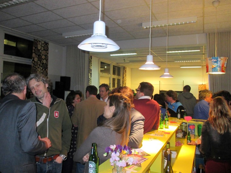 BaarsjeBorrel Politiek cafe feb2014 - de naborrel